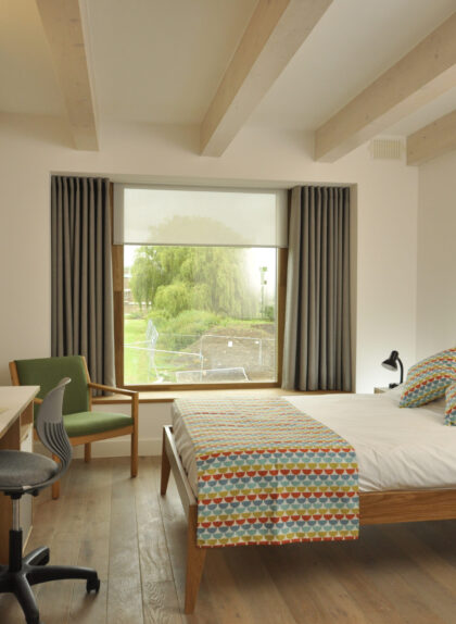 Accomodation